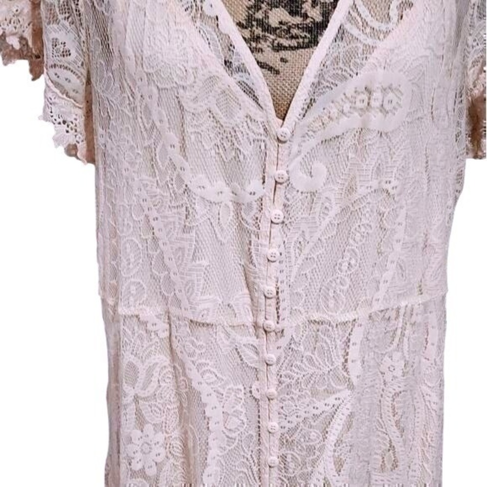 torrid Blush Pink Lace Maxi Dress - Picture 9 of 12